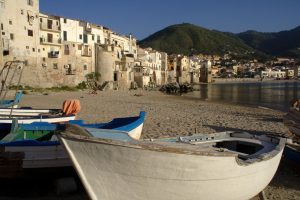 cefalu_sea_sicily_pixabay_7