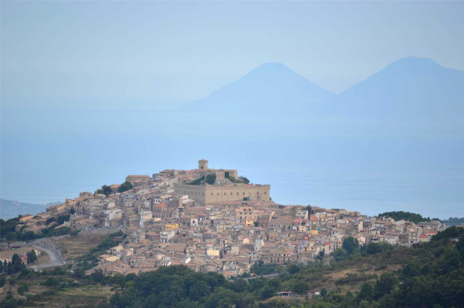 Private Transfer Tour from Taormina to Palermo scenic Etna Valley and