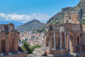 greek_theater_taormina_pixabay_6