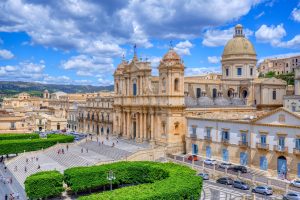 noto_cathedral_baroque_unsplash_2