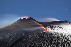 small-group-tour-to-enjoy-etna-nature-flavours-from-catania