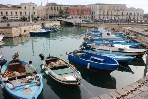 siracusa_ortigia_port_pixabay_