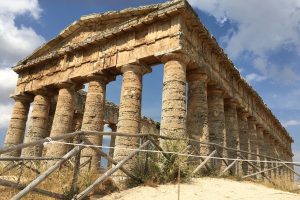 segesta_archaeological_park_pixabay_11