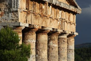 segesta_archaeological_park_pixabay_4