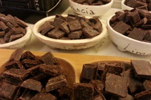 bonajuto_modica_chocolate_making_demostration_sicily_italy_food_bakery_pastry_googledrive_6