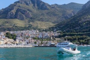 boat tour from castellammare del golfo